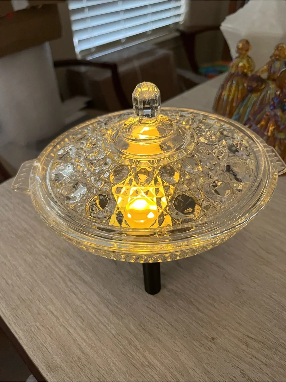 Vintage Federal Windsor Button & Cane Glass Fairy Lamp Candy Dish